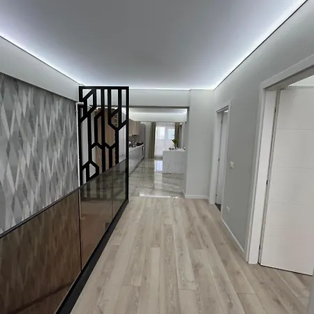 Apartment Penthouse Mamaia *